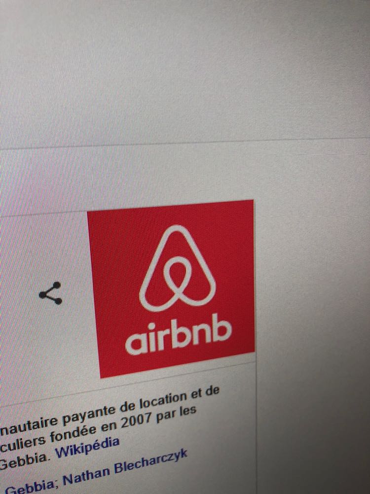 La Cour d’Appel de Paris condamne le locataire a restituer au proprietaire bailleur tous les revenus AIRBnb